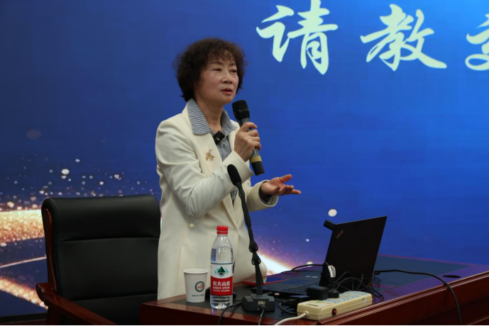 副本科学家精神百场讲坛走进新疆农大及农大附中 稻梦故事点亮少年科学理想（农大&农大附中）0916474.png
